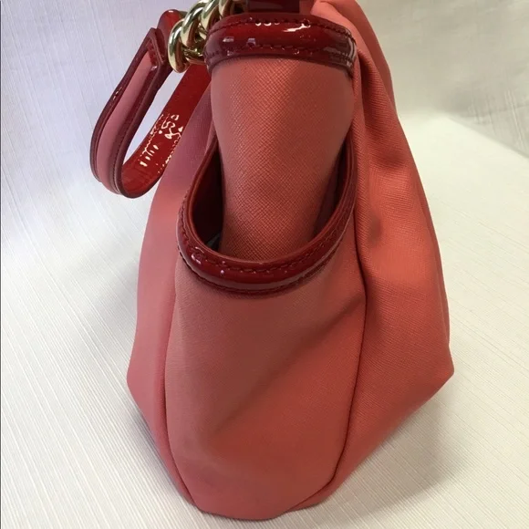 New Vera Wang Bag - Picture 3 of 9